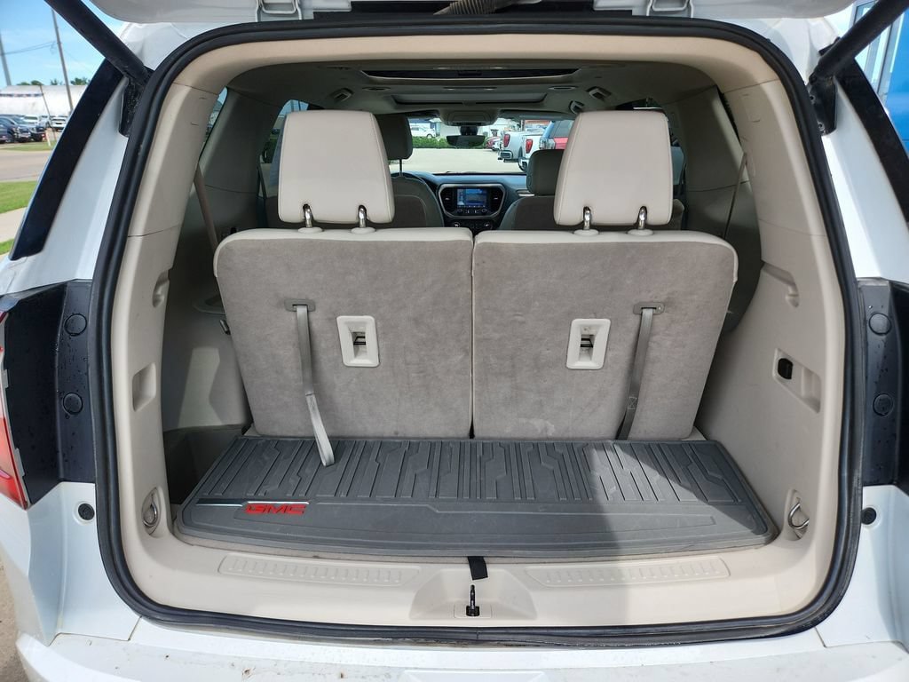 Certified 2022 GMC Acadia Denali w/ Denali Technology Package AWD/4WD image 28