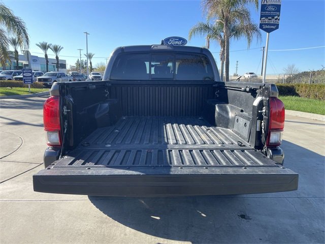 Used 2021 Toyota Tacoma SR w/ SR Convenience Package image 23