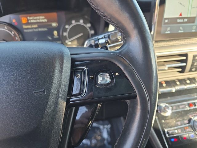 Used 2022 Lincoln Corsair AWD w/ Premium Package image 18