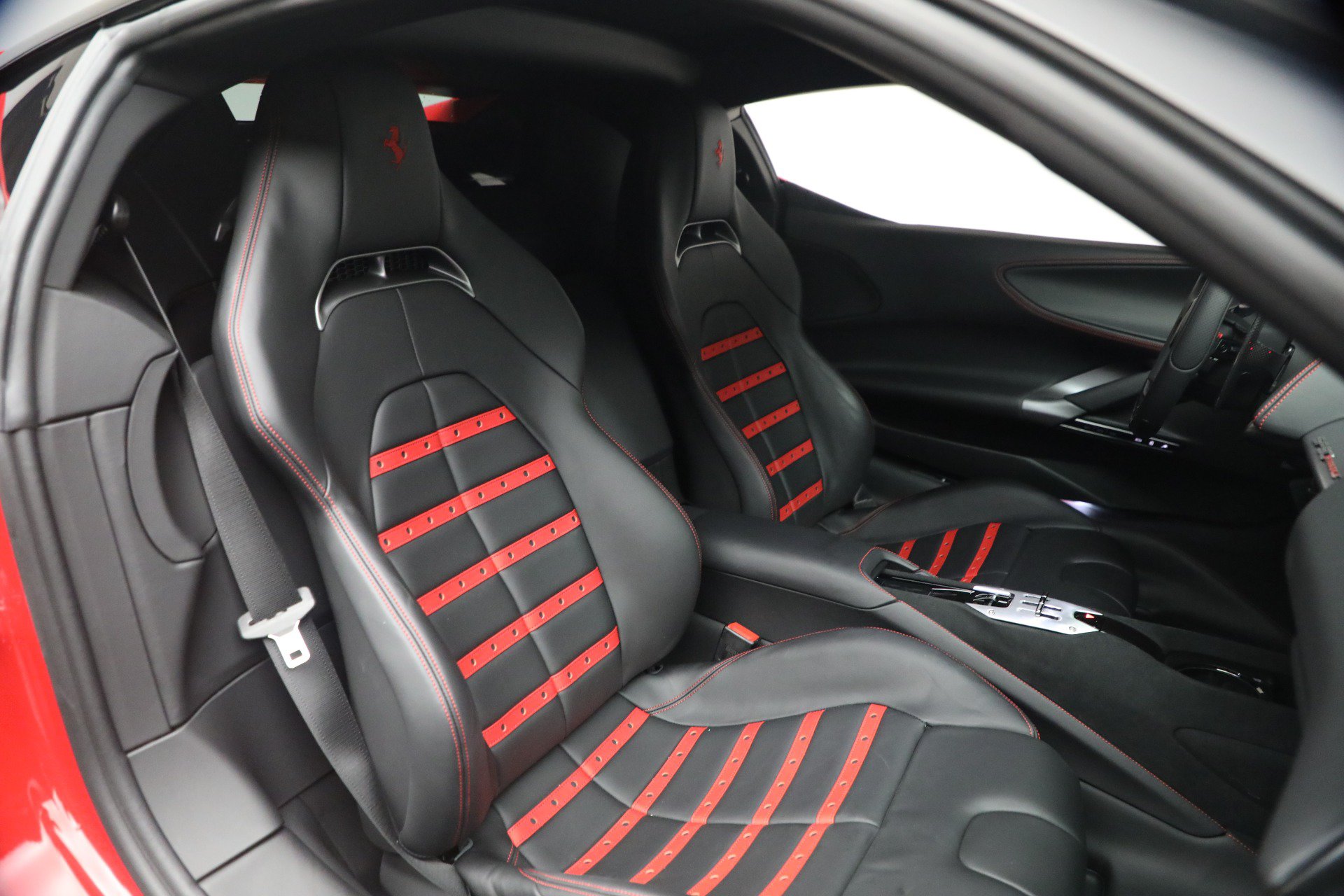 Used 2023 Ferrari SF90 Stradale AWD/4WD image 19