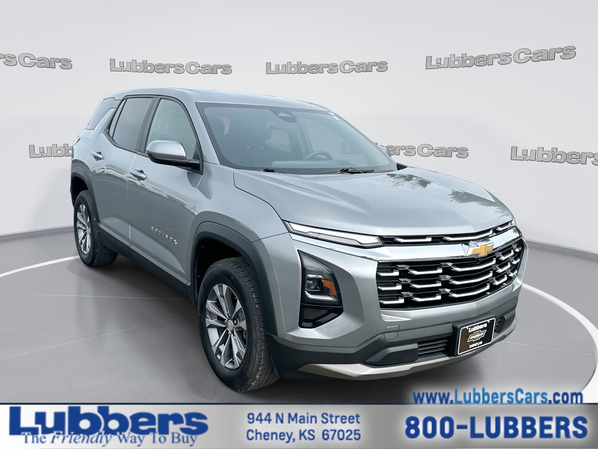 Used 2025 Chevrolet Equinox LT AWD/4WD image 1