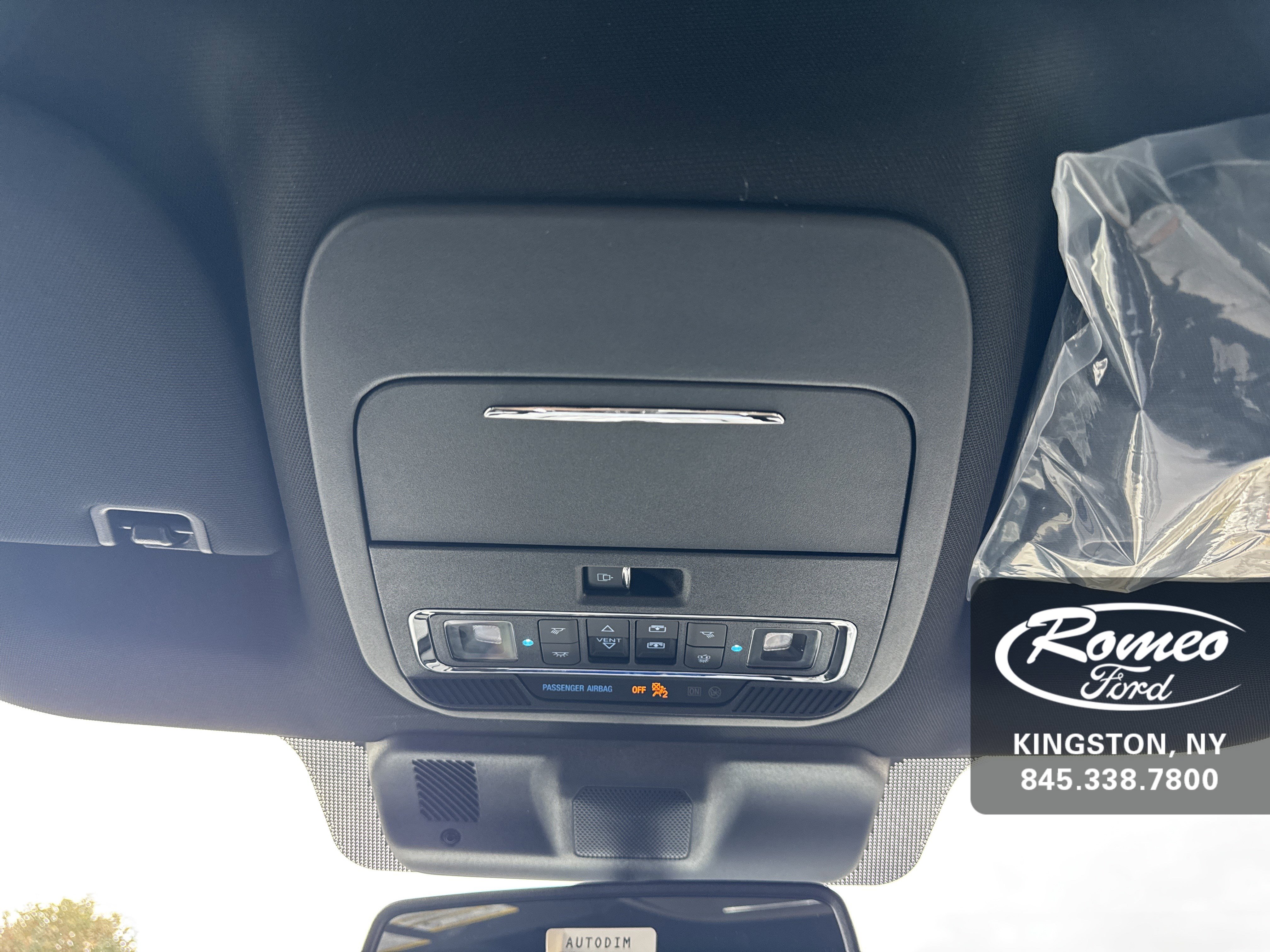 New 2025 Ford F150 Lightning Platinum image 19