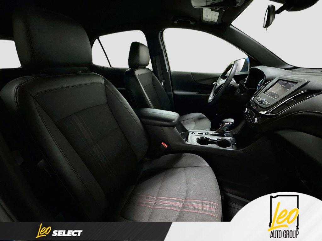 Used 2024 Chevrolet Equinox RS w/ LPO, Floor Liner Package FWD image 30