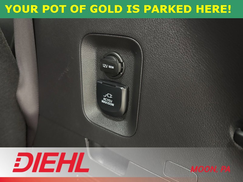 Used 2024 Kia Carnival SX Prestige image 12