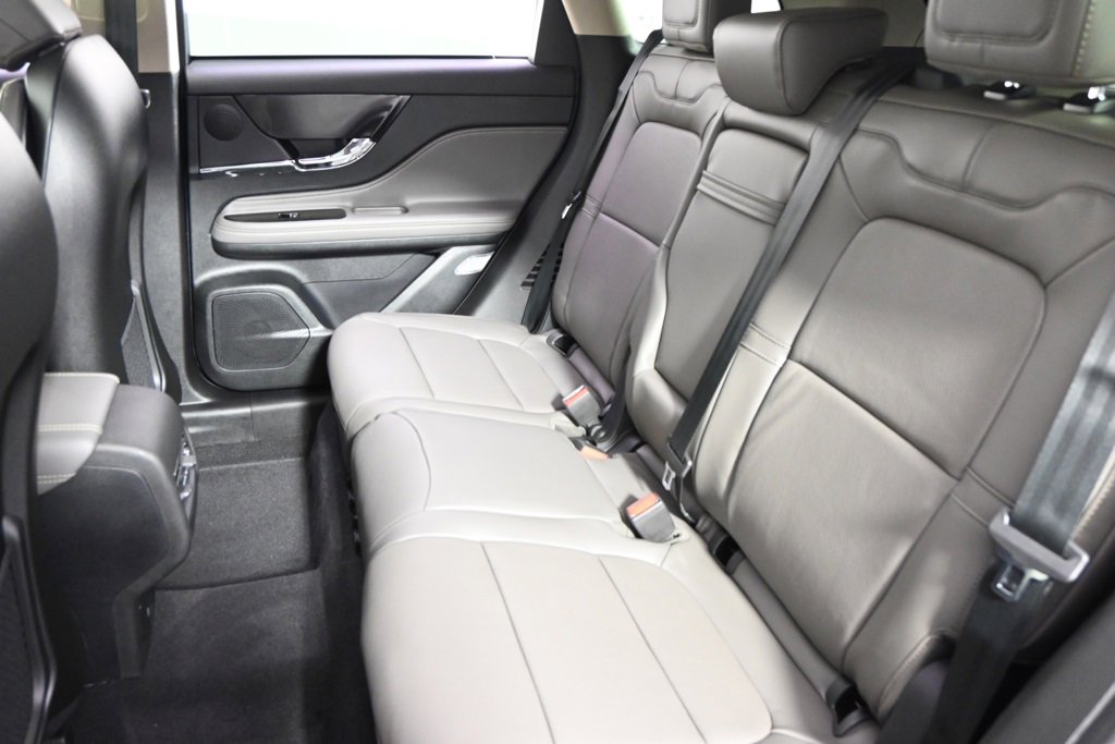 New 2026 Lincoln Corsair Reserve w/ Jet Appearance Package image 21