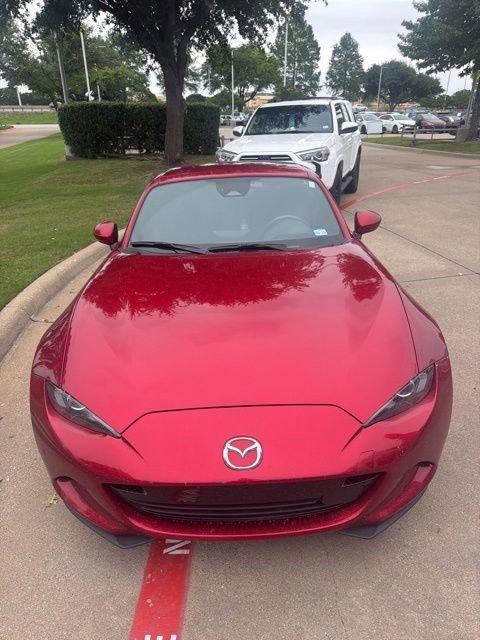 Used 2024 MAZDA MX-5 Miata RF Grand Touring w/ Weather Package RWD image 2