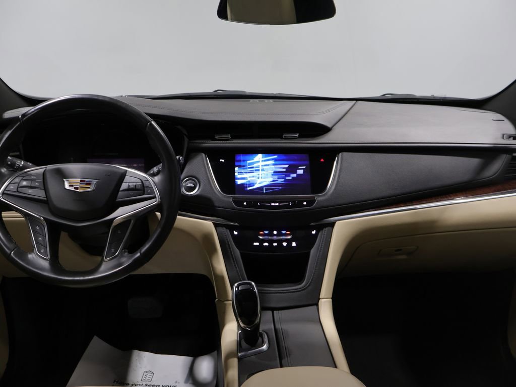 Used 2019 Cadillac XT5 Luxury image 26