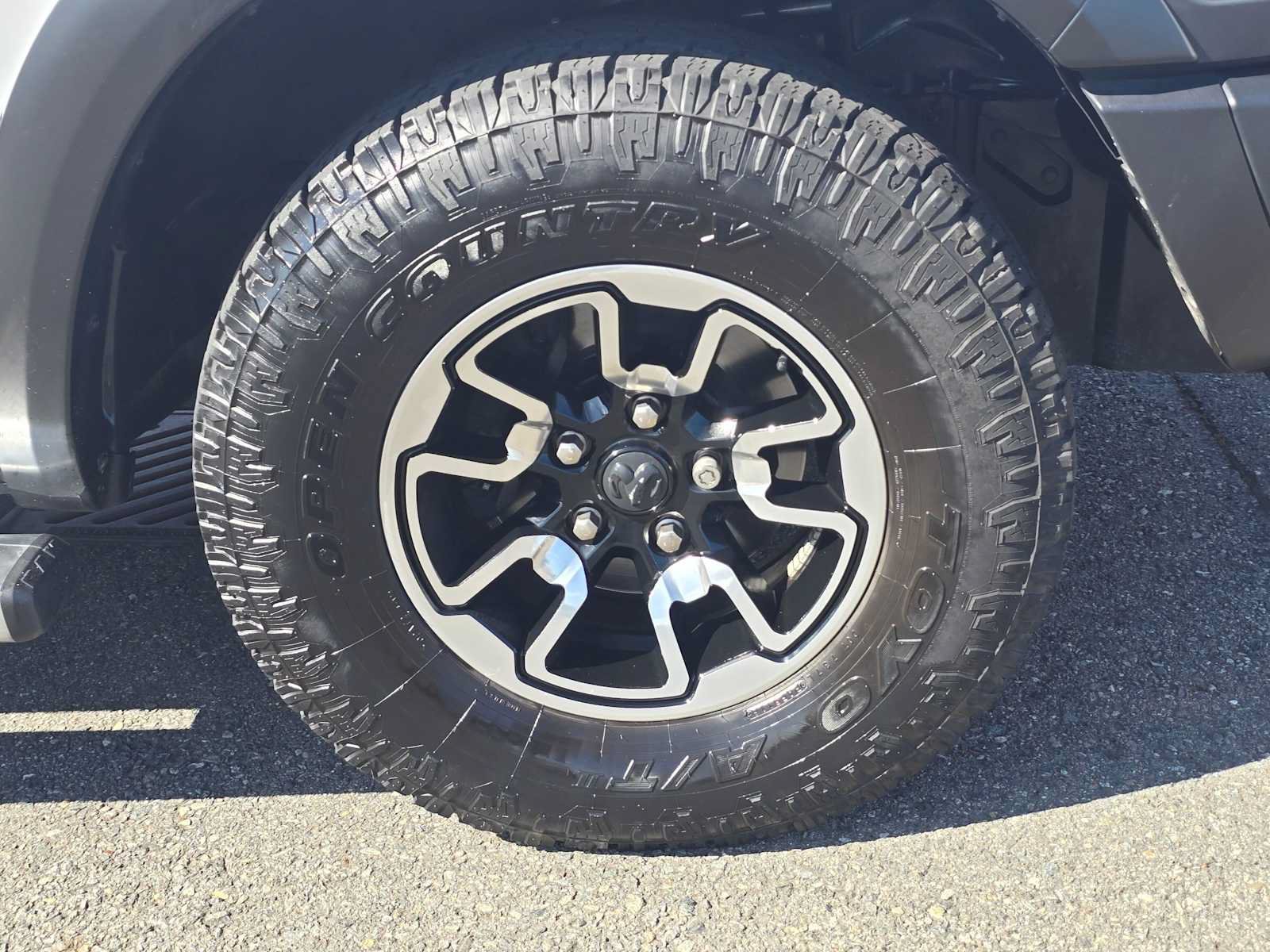 Used 2017 RAM 1500 Rebel w/ Luxury Group AWD/4WD image 9