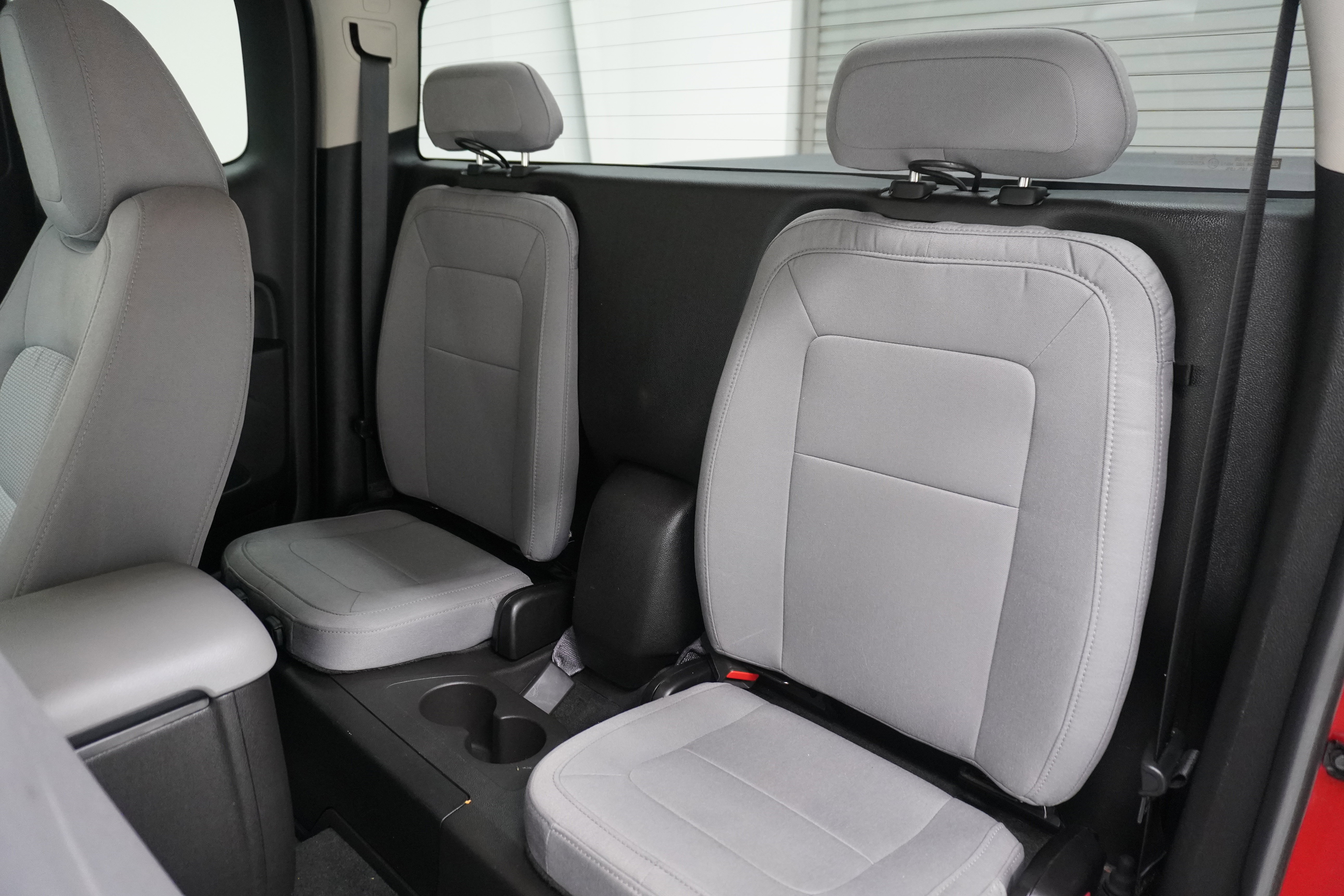 Used 2015 Chevrolet Colorado LT AWD/4WD image 14