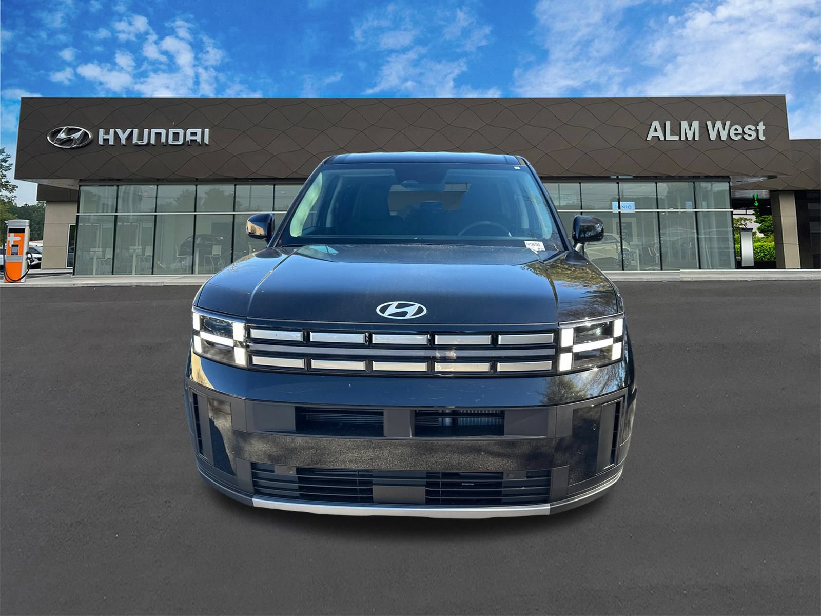 New 2026 Hyundai Santa Fe SE FWD image 2