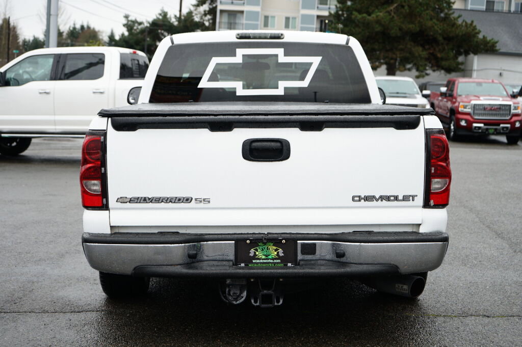 Used 2005 Chevrolet Silverado 1500 LS w/ Light Duty Power Package image 4