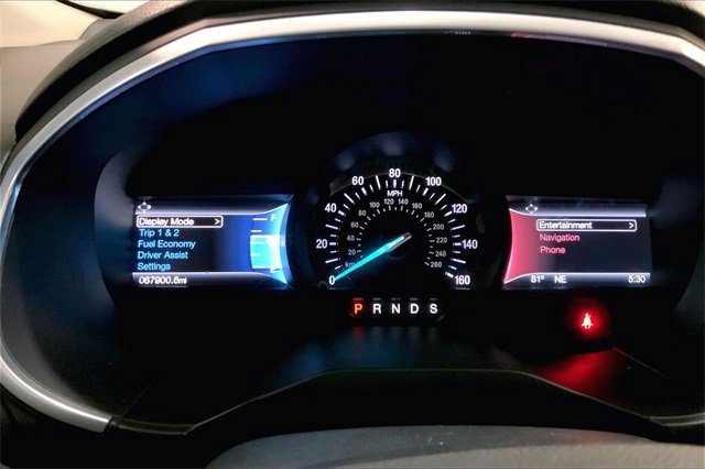 Used 2016 Ford Edge Titanium w/ Technology Package image 7