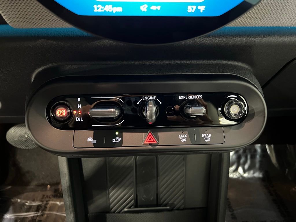 Certified 2025 MINI Cooper S image 19