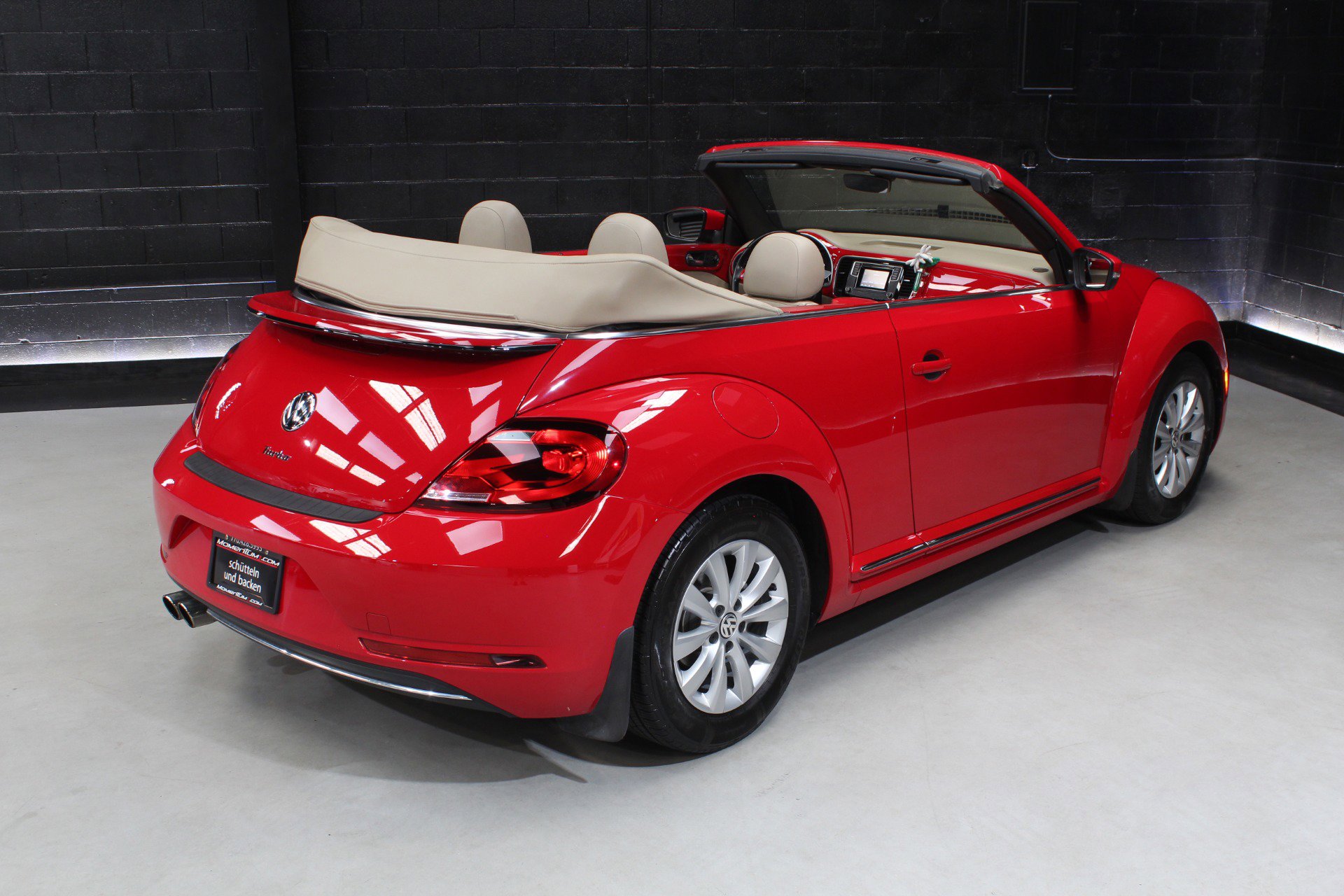 Used 2017 Volkswagen Beetle 1.8T SE FWD image 21