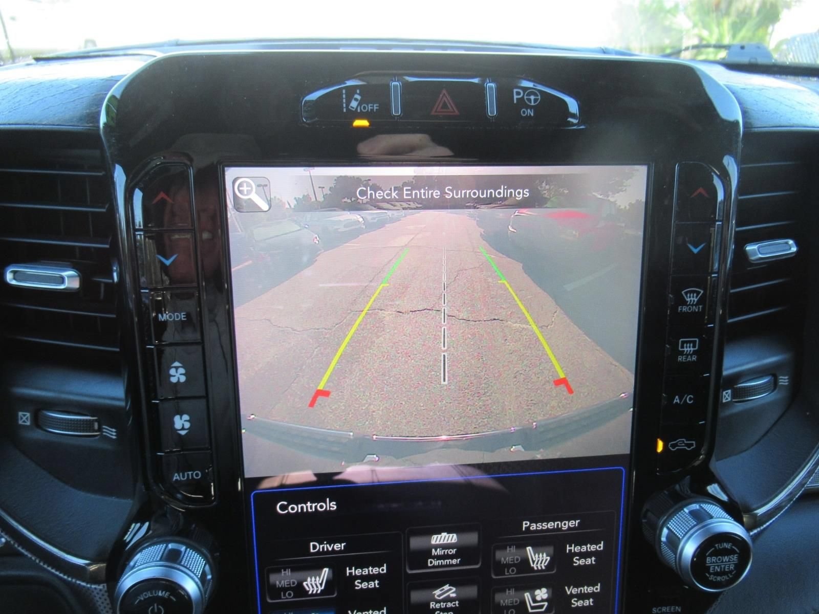 Used 2019 RAM 1500 Limited RWD image 28