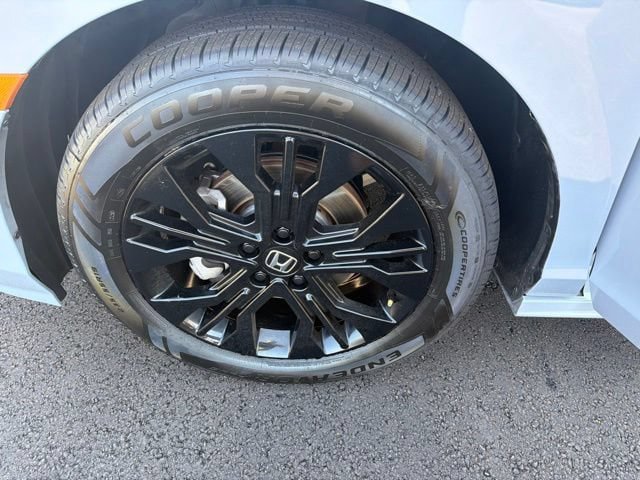 Used 2025 Honda Odyssey Sport-L image 33