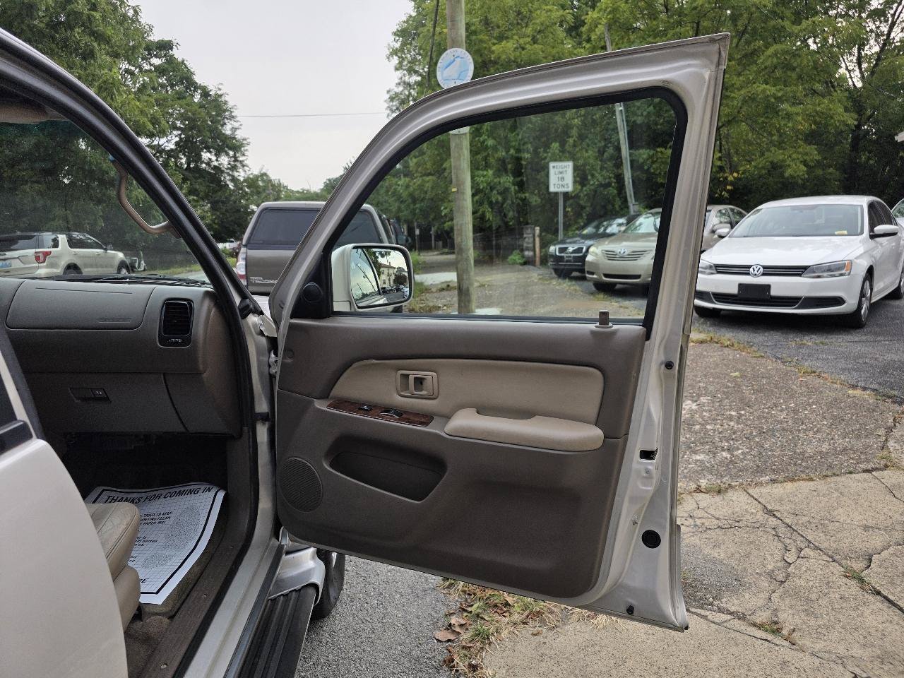 Used 1999 Toyota 4Runner Limited AWD/4WD image 31