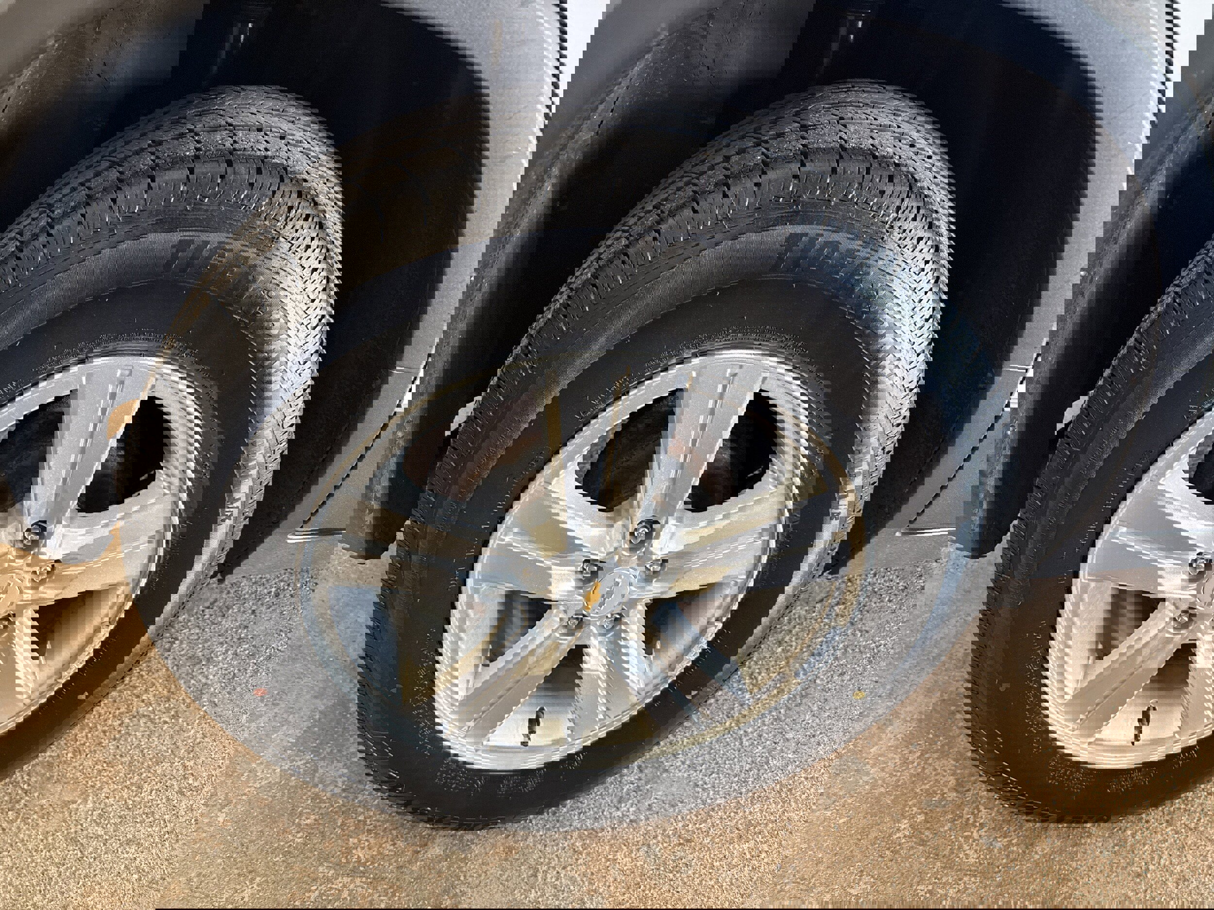 Used 2018 Chevrolet Trax LT w/ LT Convenience Package FWD image 21