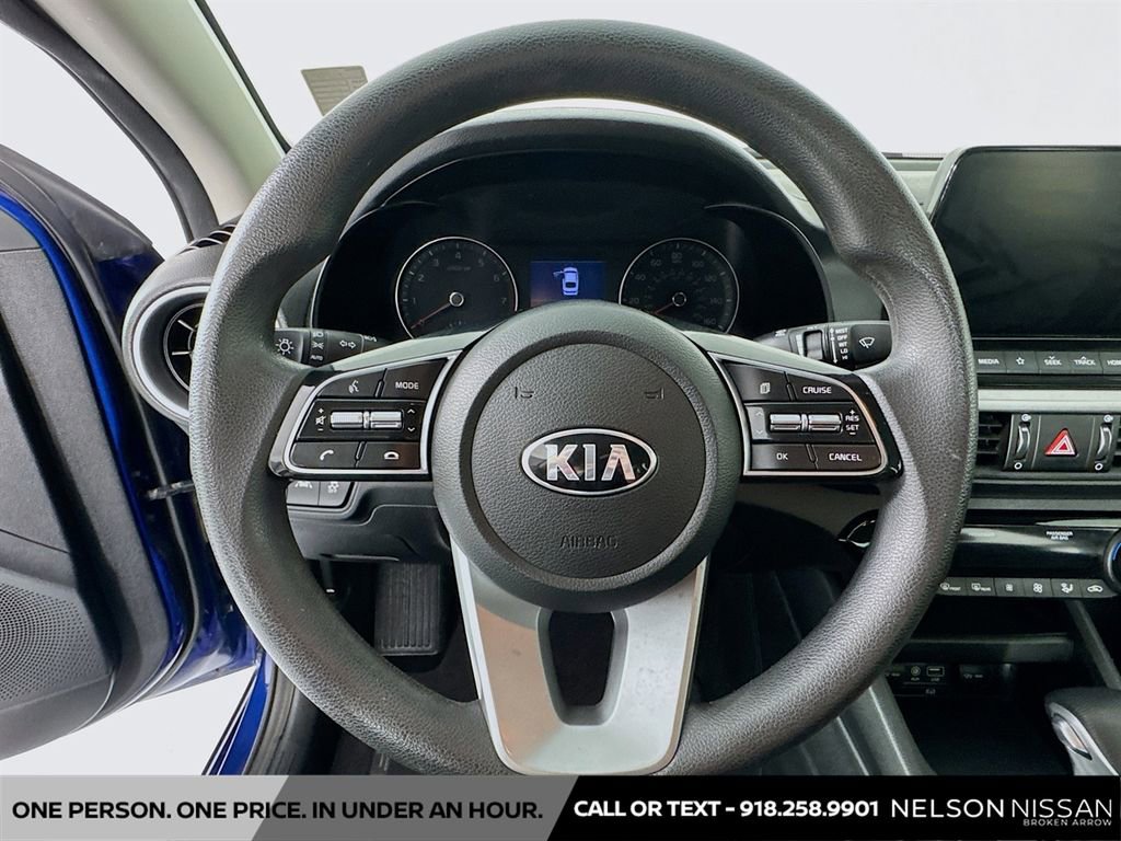 Used 2019 Kia Forte LXS FWD image 11