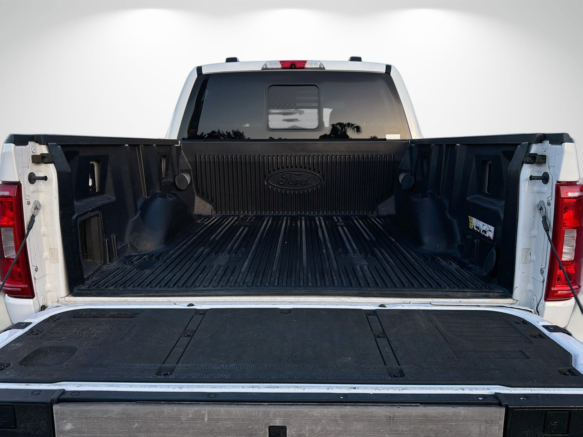 Used 2022 Ford F150 XLT w/ Equipment Group 302A High AWD/4WD image 12