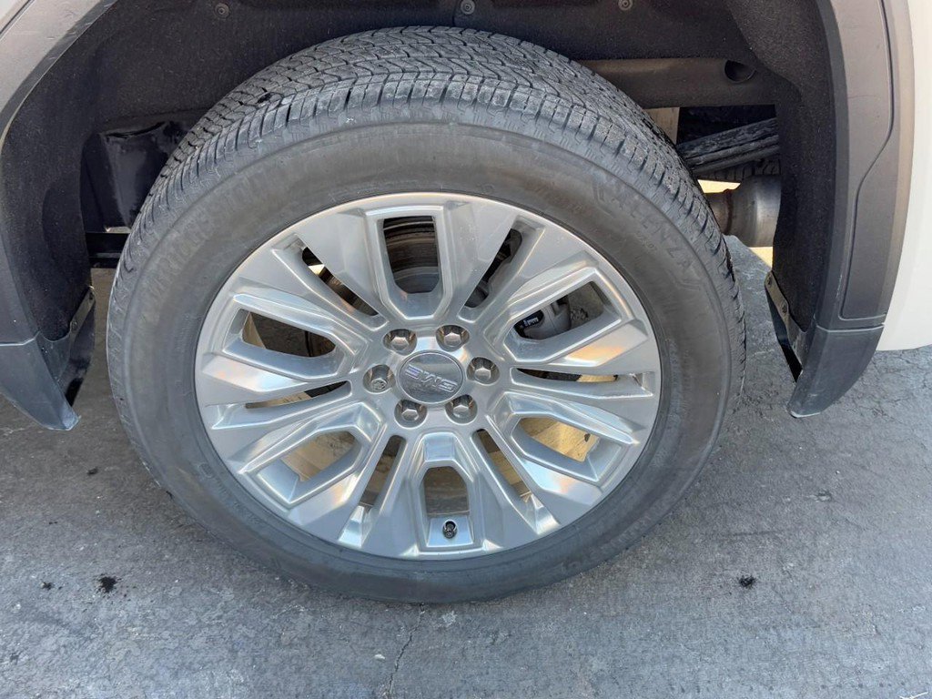 Used 2021 GMC Sierra 1500 Denali w/ Denali Ultimate Package image 5
