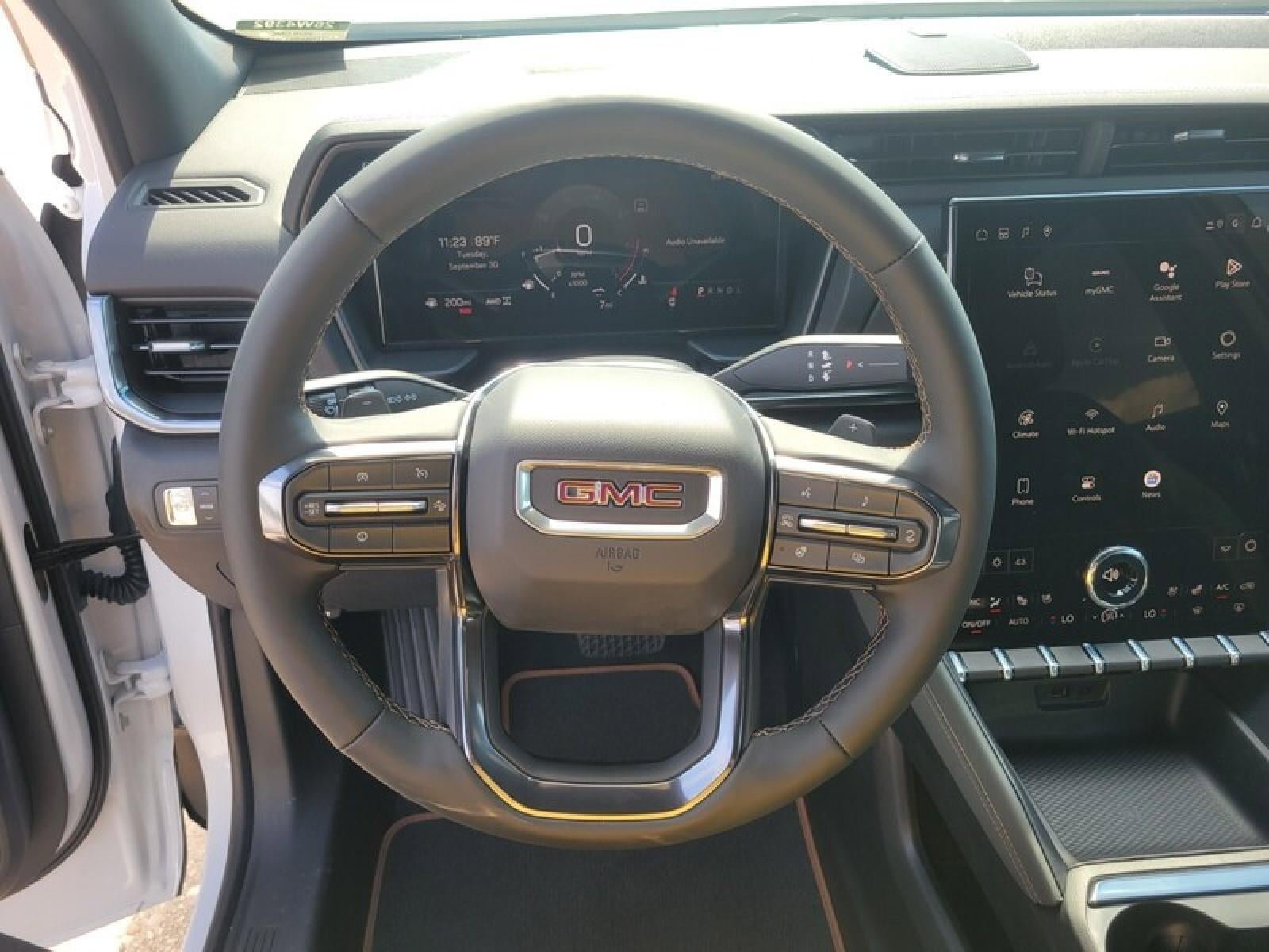 New 2026 GMC Terrain AT4 w/ Convenience Package III image 17