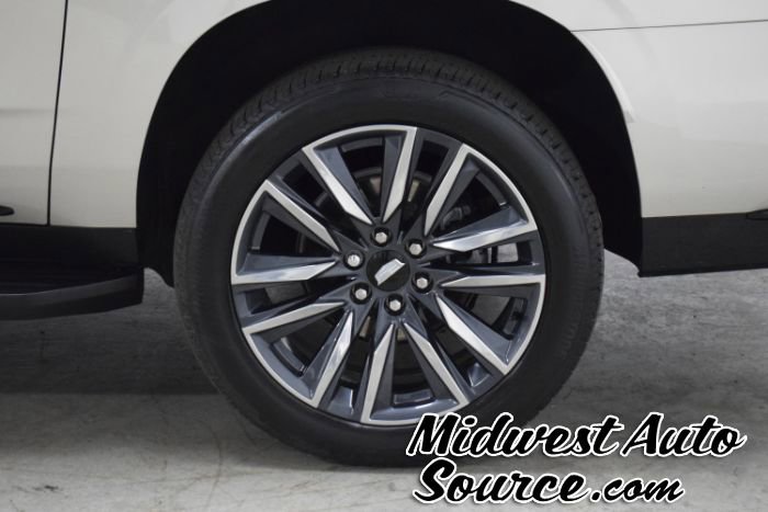 Used 2023 Cadillac Escalade ESV Sport w/ LPO, Illumination Package image 8