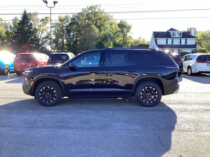 New 2027 Chevrolet Traverse Z71 w/ Enhanced Driving Package AWD/4WD image 4