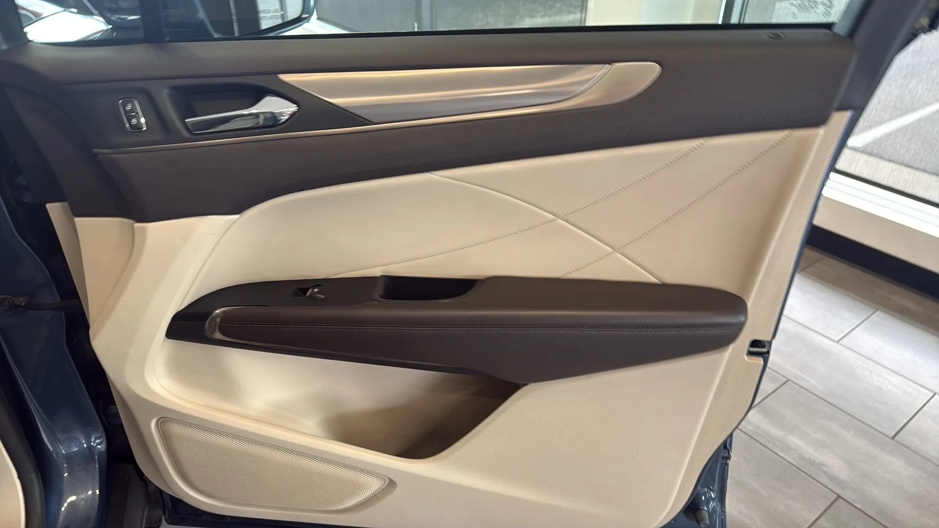 Used 2018 Lincoln MKC Premiere FWD image 37