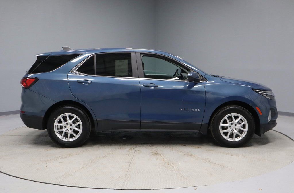 Used 2024 Chevrolet Equinox LT image 11