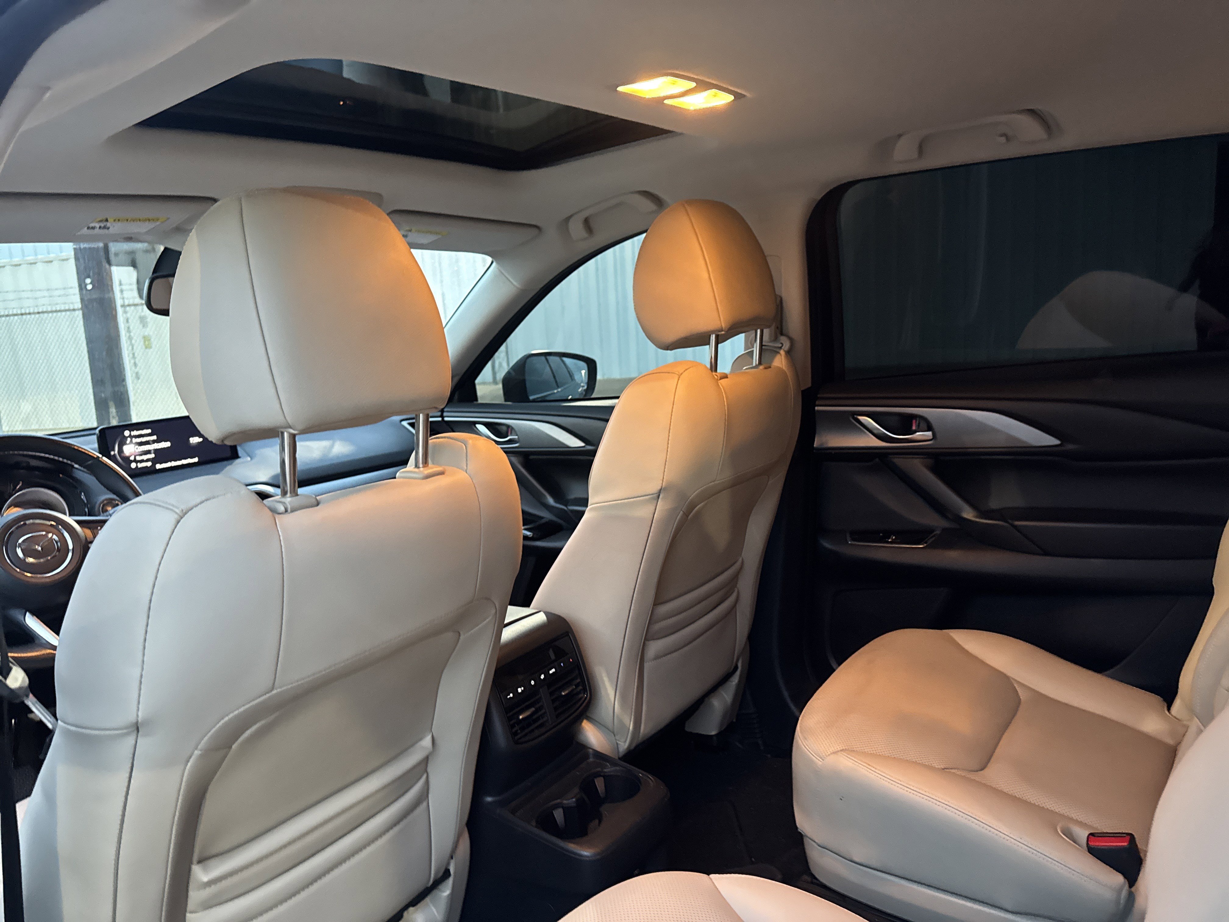 Used 2023 MAZDA CX-9 Touring image 14