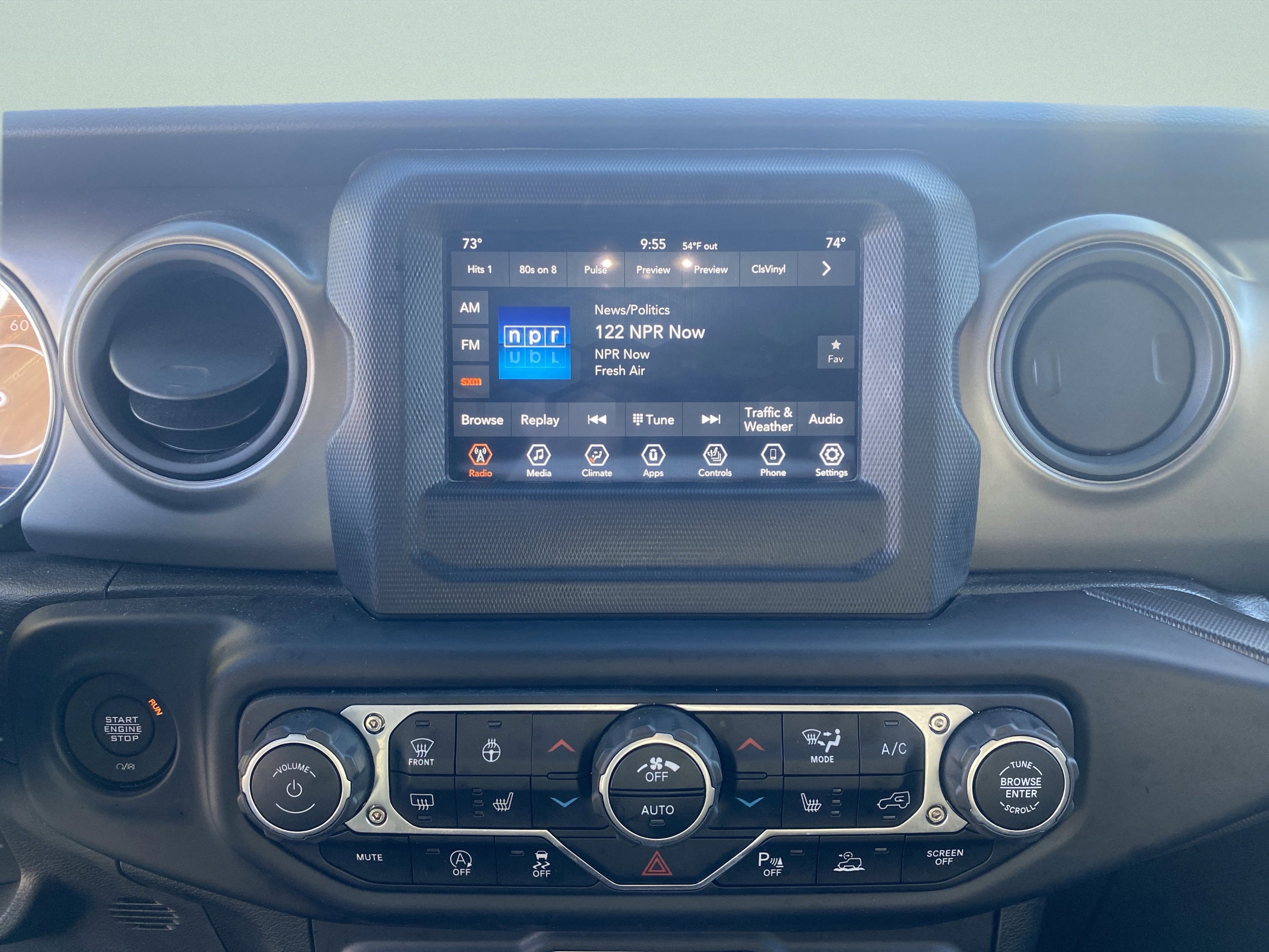 Used 2022 Jeep Wrangler Unlimited Sport image 22