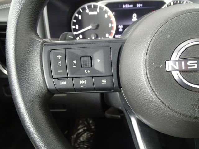 Used 2022 Nissan Rogue SV image 20