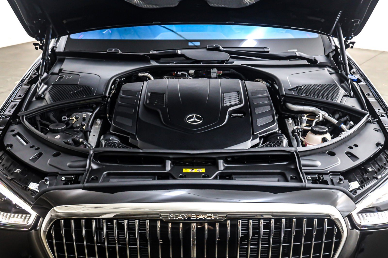 New 2026 Mercedes-Benz Maybach S 580 4MATIC image 11