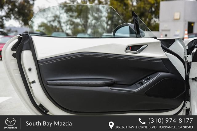New 2026 MAZDA MX-5 Miata Club w/ Interior Package RWD image 24