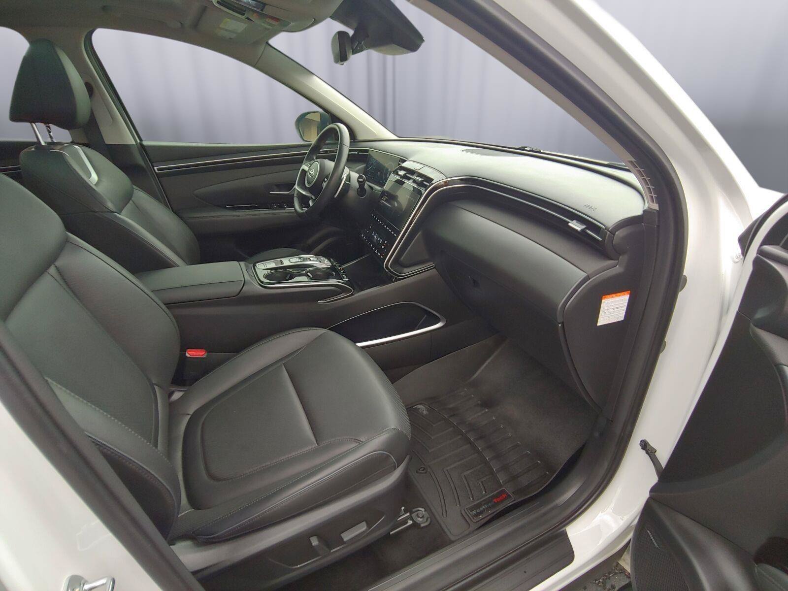 Used 2023 Hyundai Tucson Limited AWD/4WD image 28