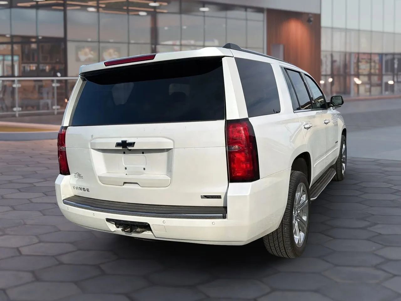 Used 2018 Chevrolet Tahoe Premier image 10
