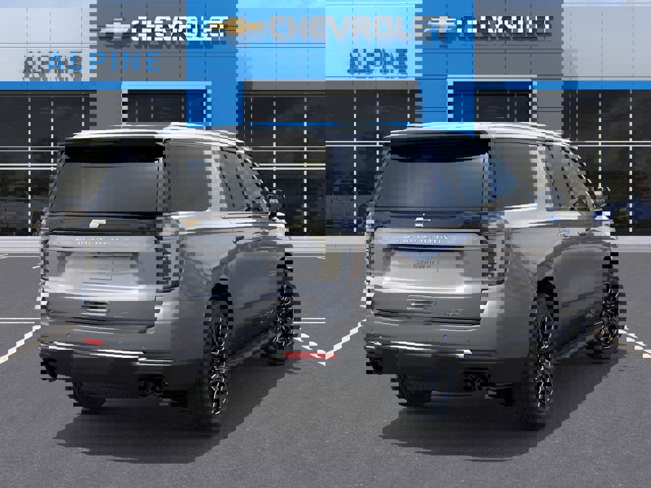 New 2025 Chevrolet Suburban Premier w/ Sun And Tow Package image 4