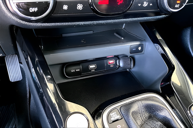 Used 2021 Kia Soul EX FWD image 23