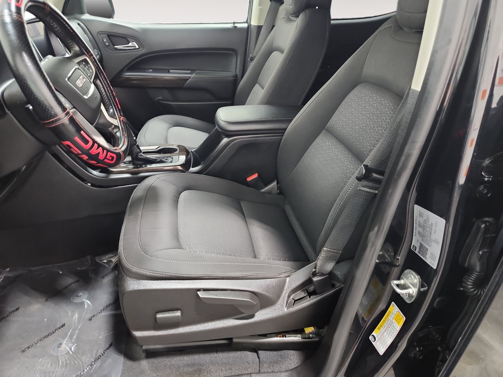Used 2021 GMC Canyon Elevation AWD/4WD image 9