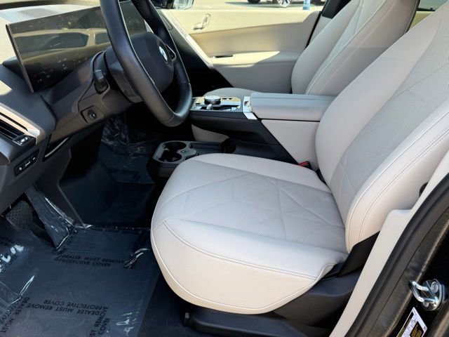 Used 2026 BMW iX xDrive45 w/ Premium Package image 20