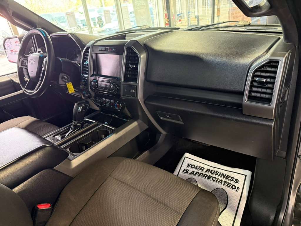 Used 2017 Ford F150 XLT w/ Equipment Group 302A Luxury image 47