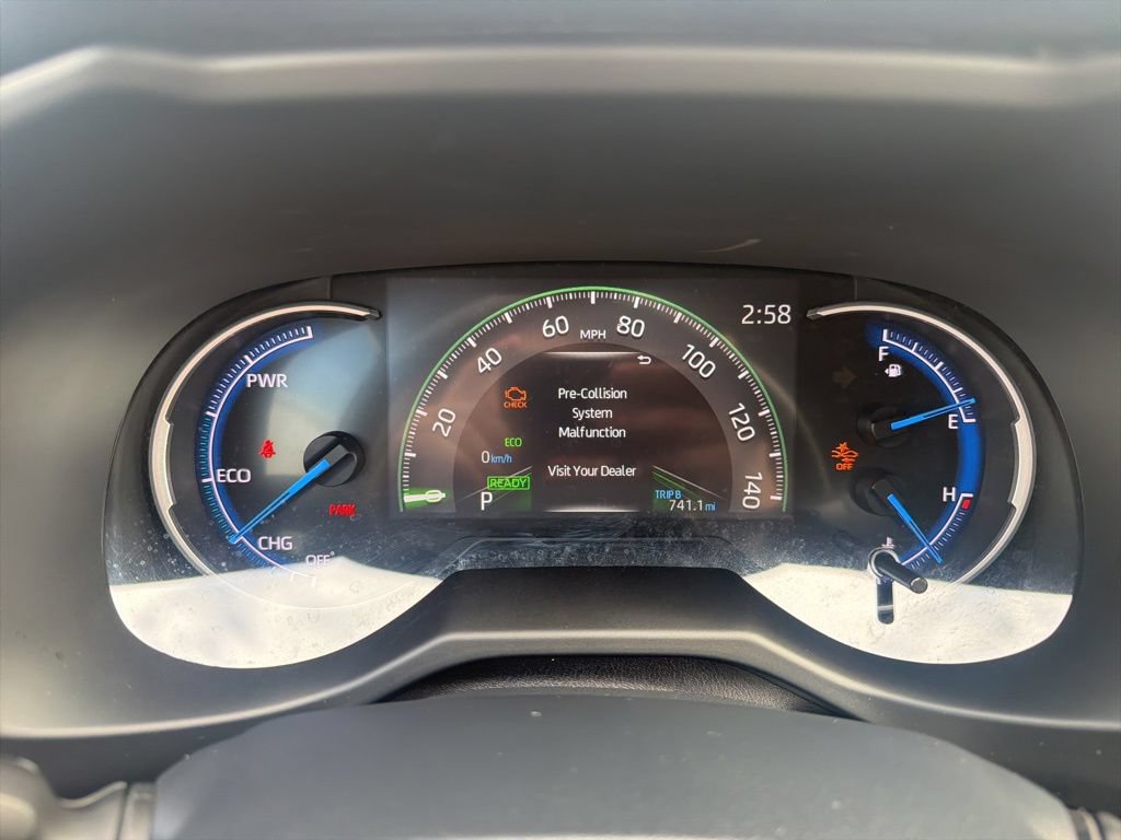 Used 2023 Toyota RAV4 XLE AWD/4WD image 28