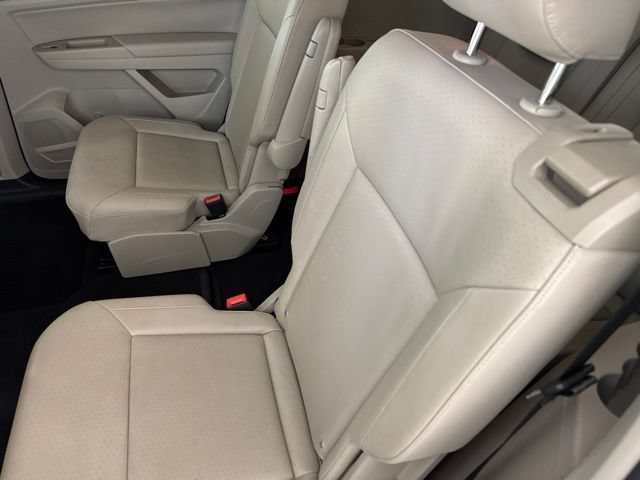 Used 2020 Volkswagen Atlas SE w/ Panoramic Sunroof Package FWD image 28