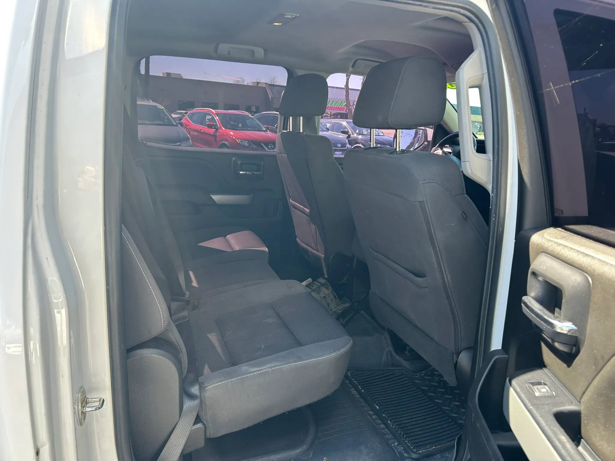 Used 2018 Chevrolet Silverado 1500 LT w/ All Star Edition AWD/4WD image 5