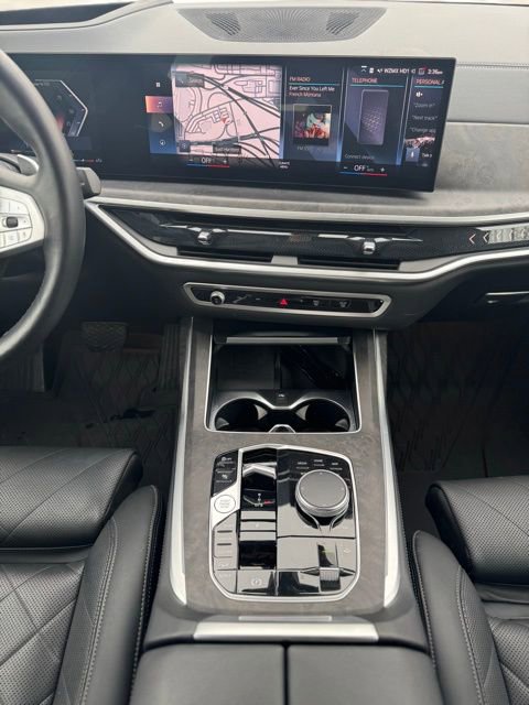 Used 2023 BMW X7 xDrive40i w/ Premium Package AWD/4WD image 14