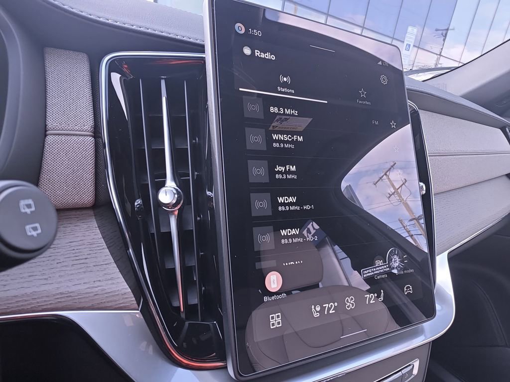 New 2026 Volvo XC90 T8 Plus w/ Protection Package Premier image 22