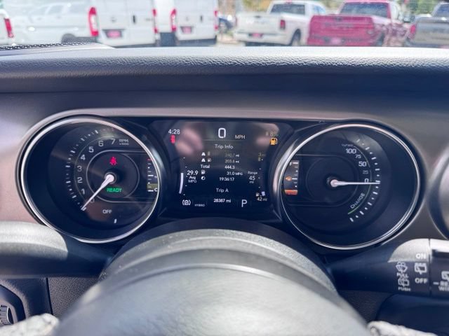 Used 2023 Jeep Wrangler Unlimited w/ Cold Weather Group AWD/4WD image 26