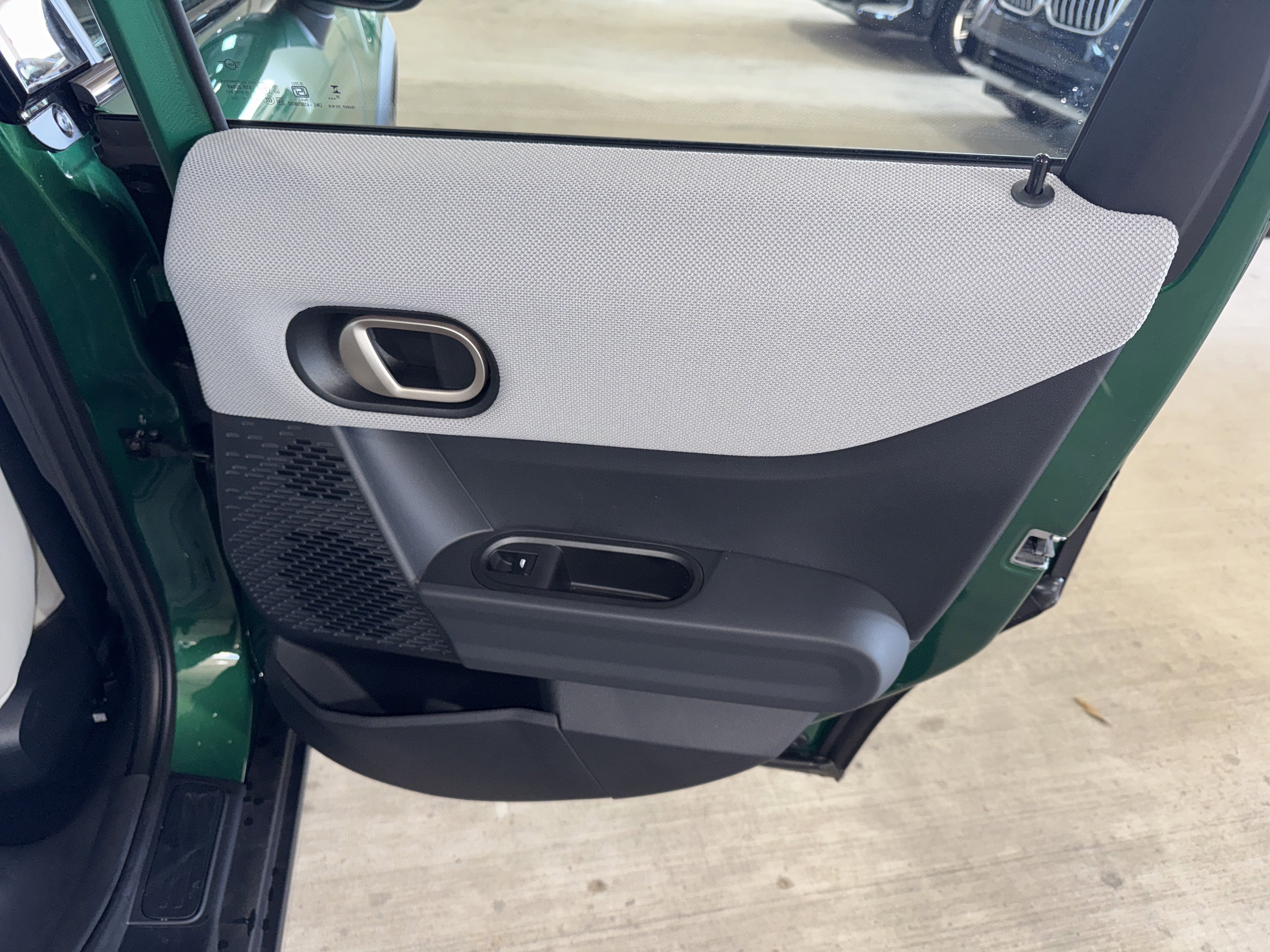 New 2026 MINI Cooper 4-Door Hardtop image 10