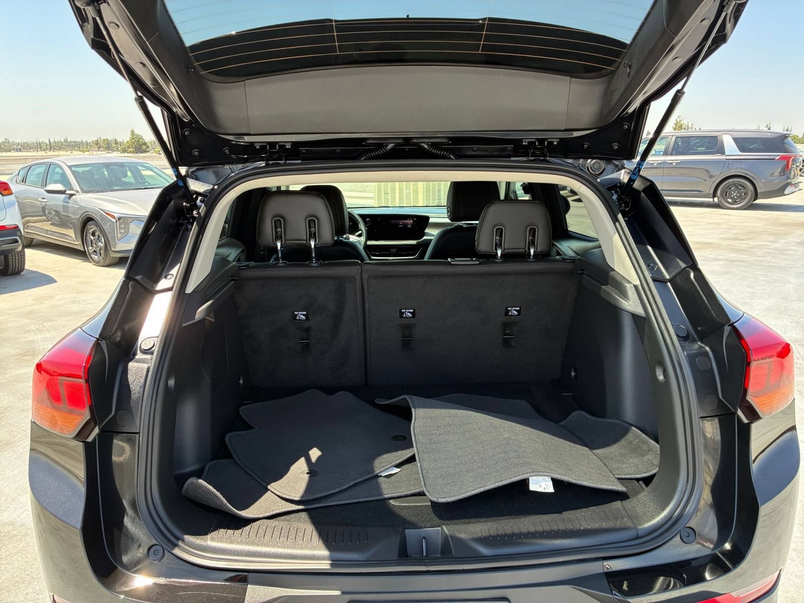 Used 2026 Buick Encore GX Preferred FWD image 30